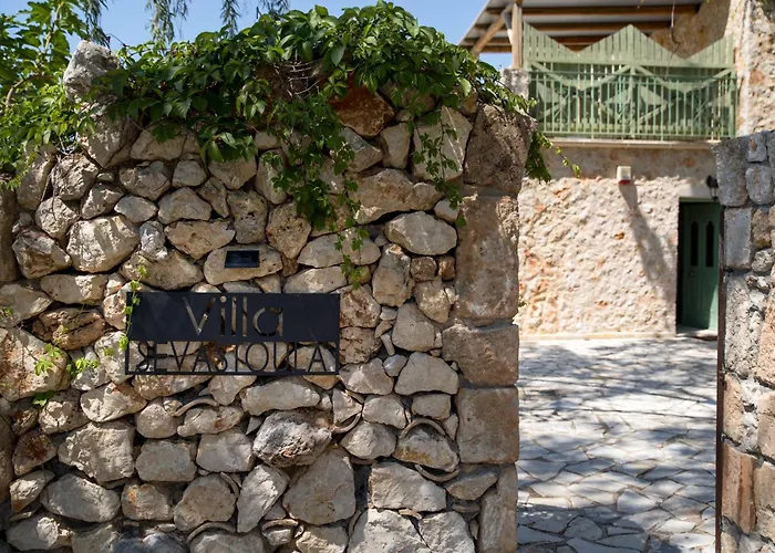 Вилла Sevastoula