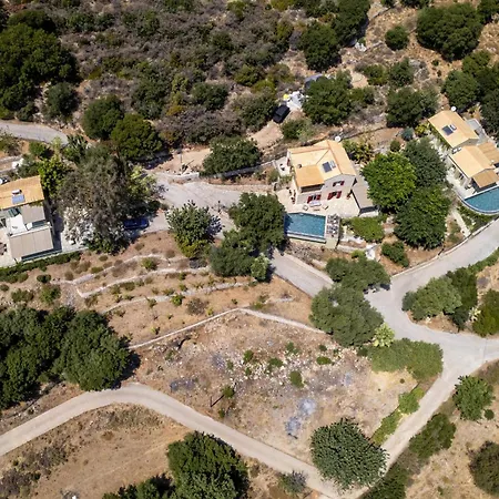 Sevastoula וילה